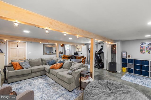 330 WARDENSVILLE GRADE, Winchester, VA 22602