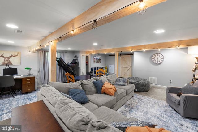 330 WARDENSVILLE GRADE, Winchester, VA 22602