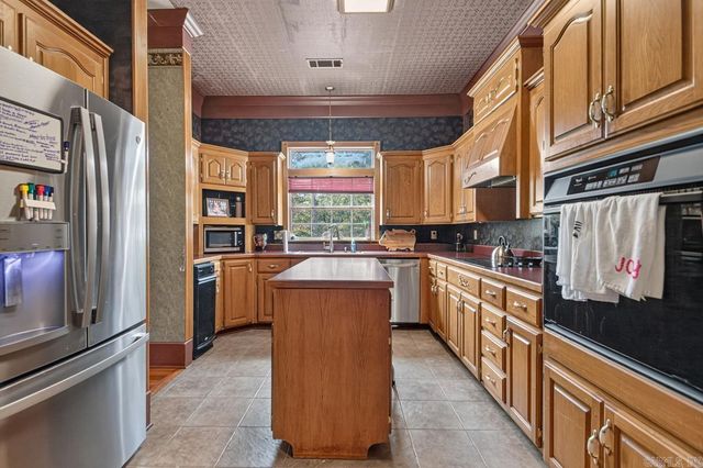 9854 Highway 70, Benton, AR 72019