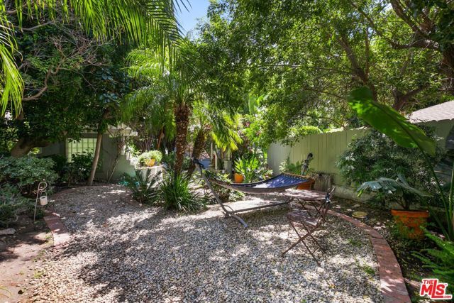 1323 N OLIVE Drive 31C, West Hollywood, CA 90069