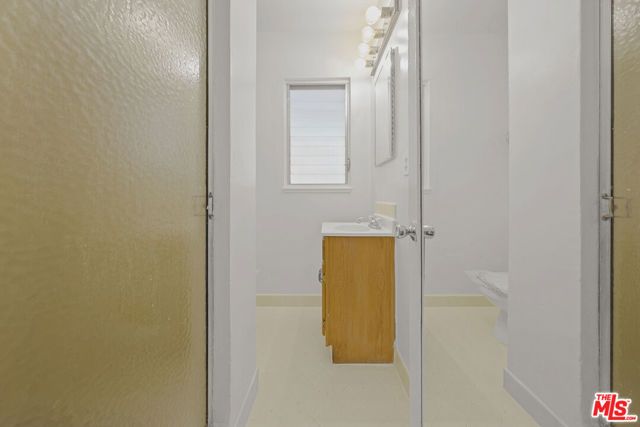 1323 N OLIVE Drive 31C, West Hollywood, CA 90069