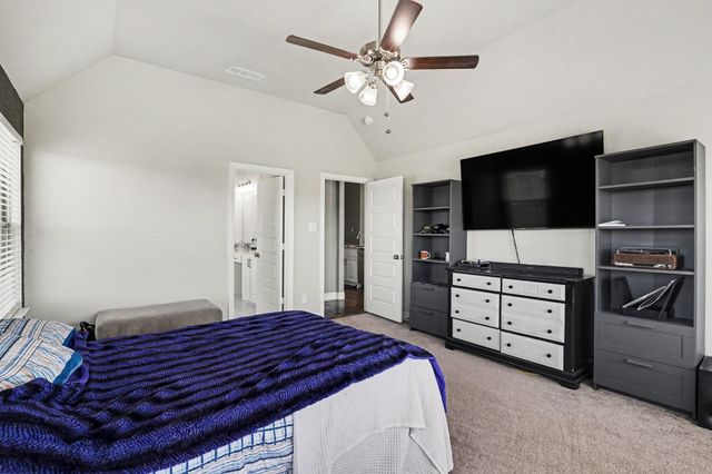 718 Cactus Creek Court, Godley, TX 76044