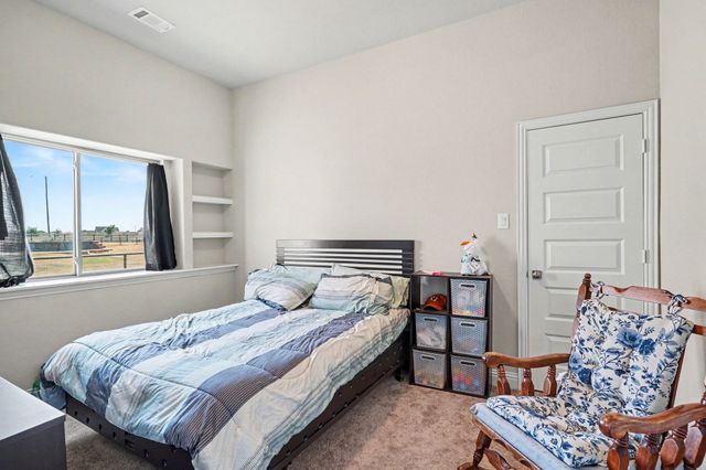 718 Cactus Creek Court, Godley, TX 76044