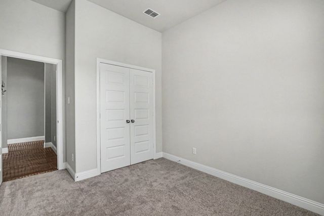 718 Cactus Creek Court, Godley, TX 76044