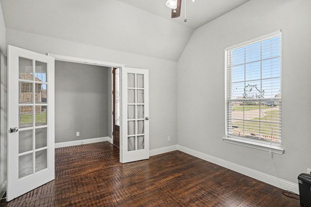 718 Cactus Creek Court, Godley, TX 76044