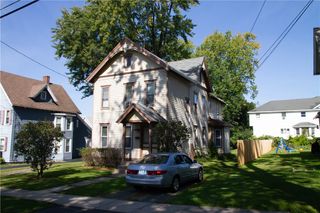 21 Lawton Avenue, Auburn, NY 13021