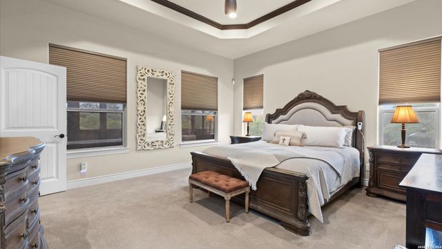 1909 Hunters Cove, New Braunfels, TX 78132