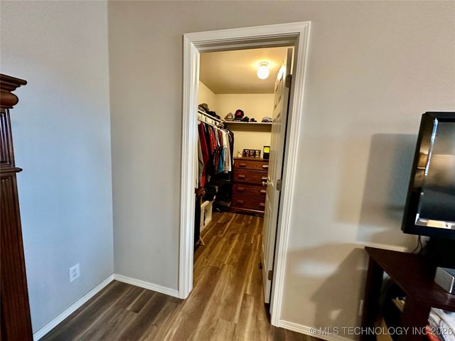 5864 E 146th Street S, Bixby, OK 74008