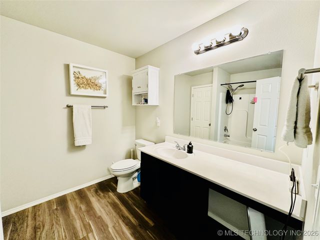 5864 E 146th Street S, Bixby, OK 74008