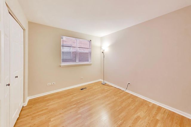 1453 N Larrabee Street A, Chicago, IL 60610
