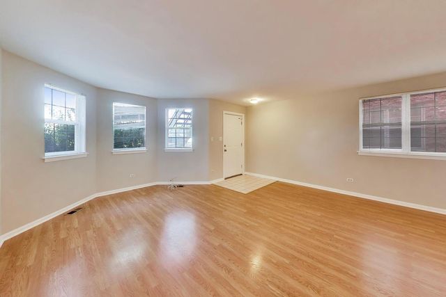 1453 N Larrabee Street A, Chicago, IL 60610