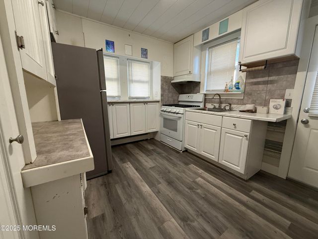 930 Tappan Street, Forked River, NJ 08731