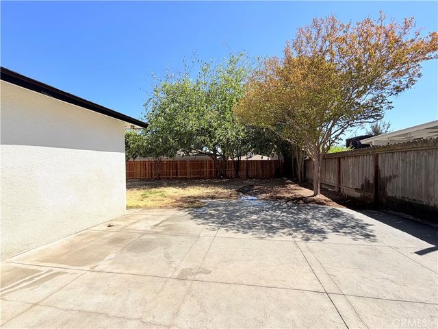 1833 W Pico, Fresno, CA 93705