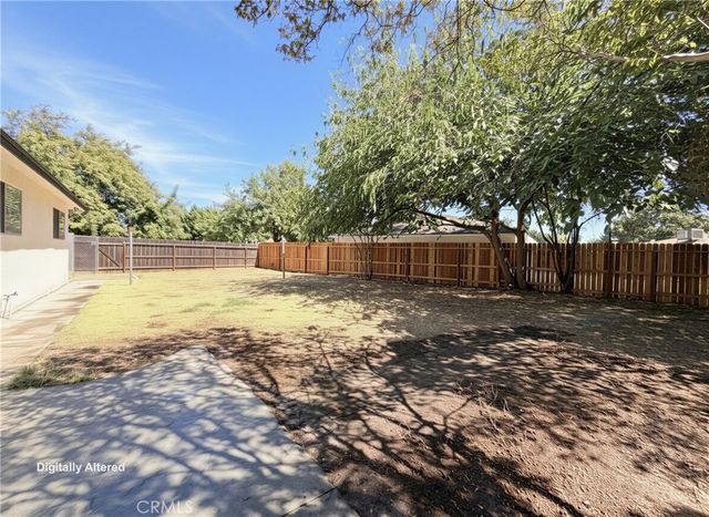 1833 W Pico, Fresno, CA 93705