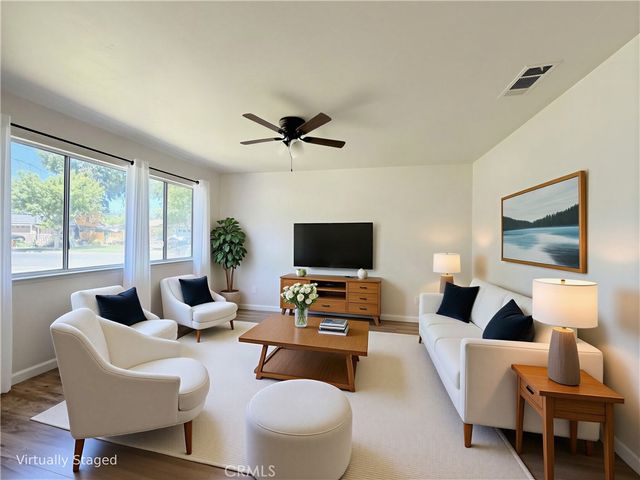 1833 W Pico, Fresno, CA 93705