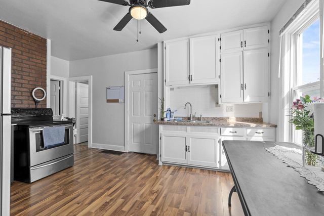 521 12TH AVENUE, Green Bay, WI 54303