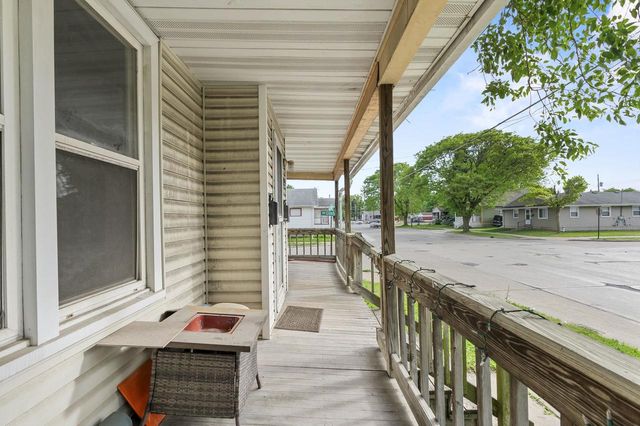521 12TH AVENUE, Green Bay, WI 54303