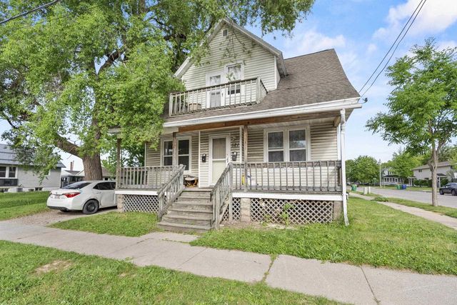 521 12TH AVENUE, Green Bay, WI 54303