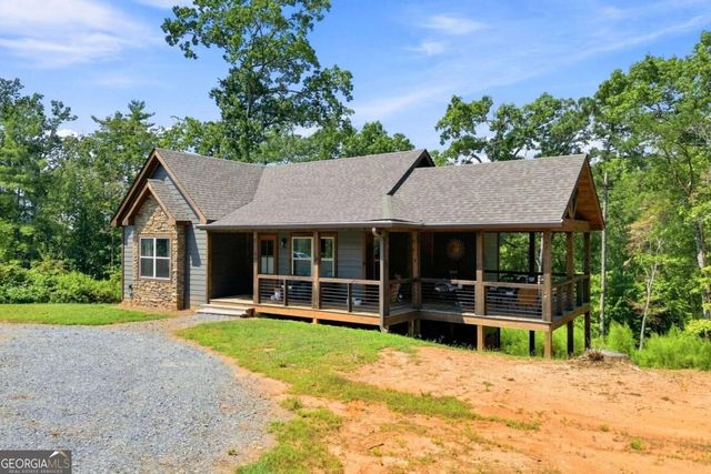 450 Jakes Landing Way, Ellijay, GA 30540