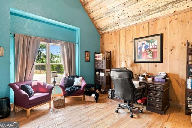 450 Jakes Landing Way, Ellijay, GA 30540