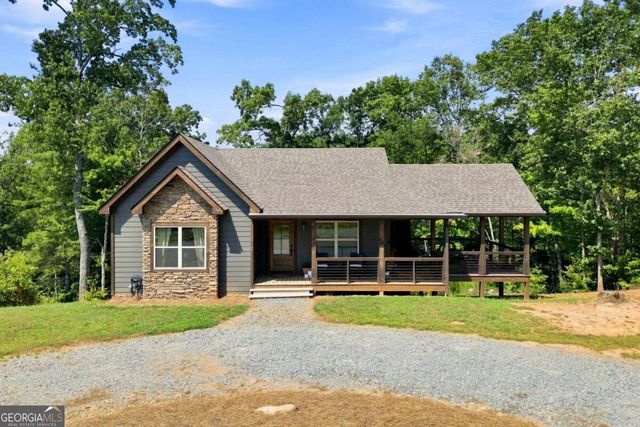 450 Jakes Landing Way, Ellijay, GA 30540