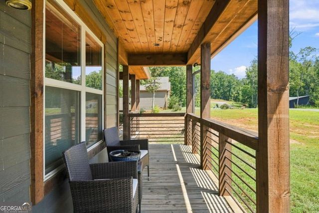 450 Jakes Landing Way, Ellijay, GA 30540