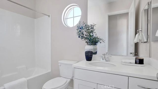 102 Painted Trellis, Irvine, CA 92620