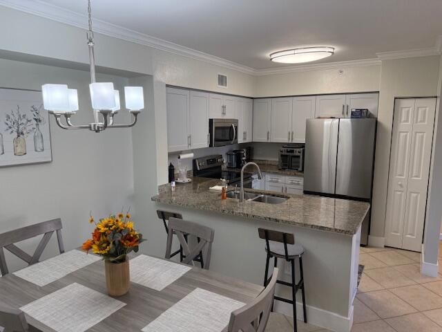 6400 Emerald Dunes Drive 301, West Palm Beach, FL 33411