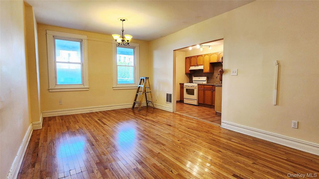 6431 Admiral Avenue, Middle Village, NY 11379 — photo 5