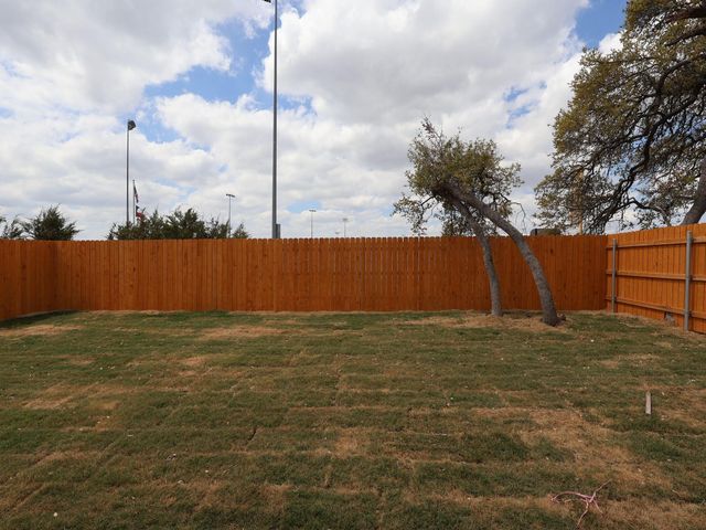 140 Norway Spruce ST, Dripping Springs, TX 78620