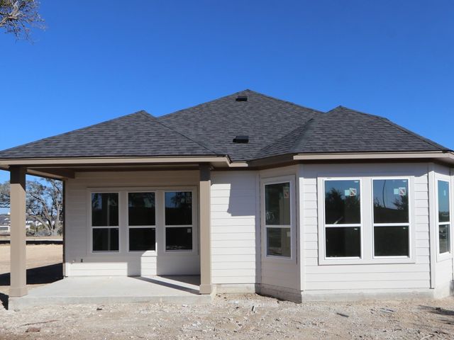 140 Norway Spruce ST, Dripping Springs, TX 78620