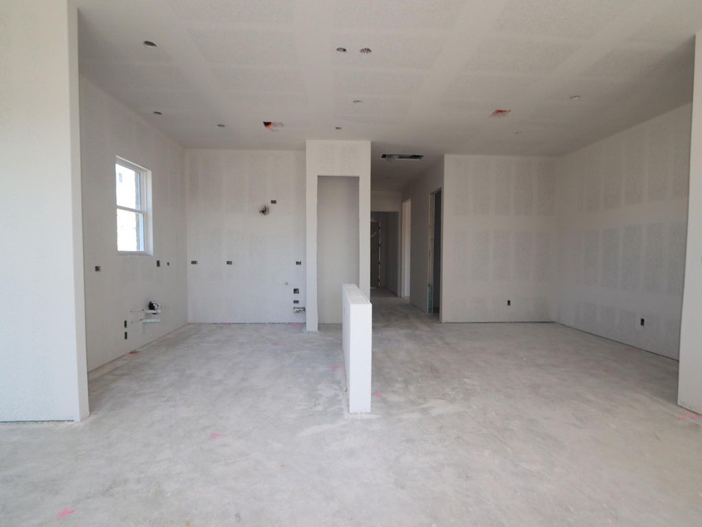 140 Norway Spruce ST, Dripping Springs, TX 78620