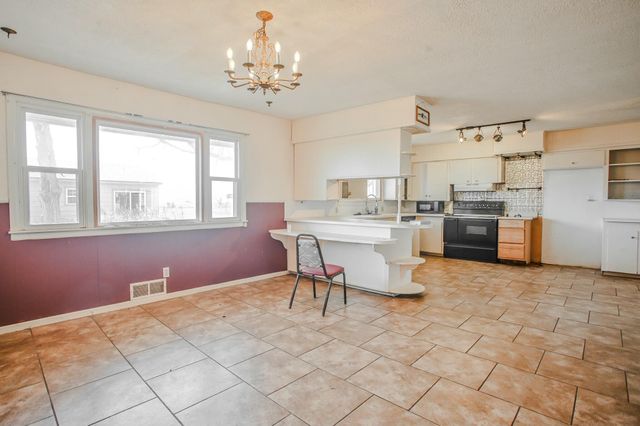 11 Co Rd 110, Olton, TX 79064