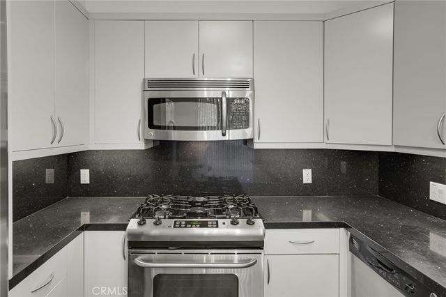 267 S San Pedro 217, Los Angeles, CA 90012