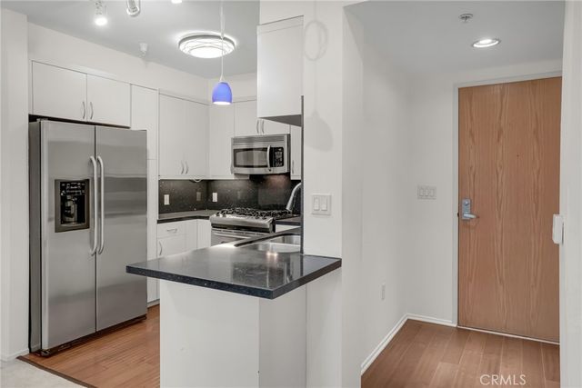 267 S San Pedro 217, Los Angeles, CA 90012
