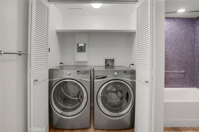 267 S San Pedro 217, Los Angeles, CA 90012