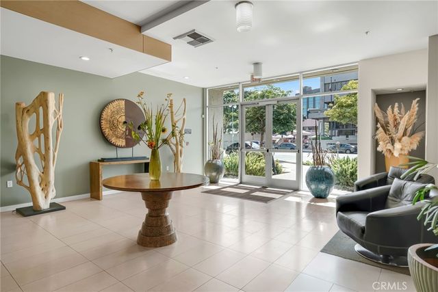 267 S San Pedro 217, Los Angeles, CA 90012
