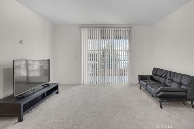 267 S San Pedro 217, Los Angeles, CA 90012