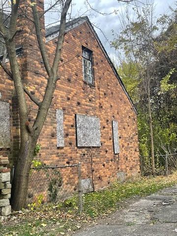 14321 Ardmore Street, Detroit, MI 48227