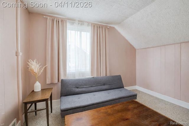 13499 Wesley Street, Southgate, MI 48195