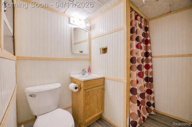 13499 Wesley Street, Southgate, MI 48195