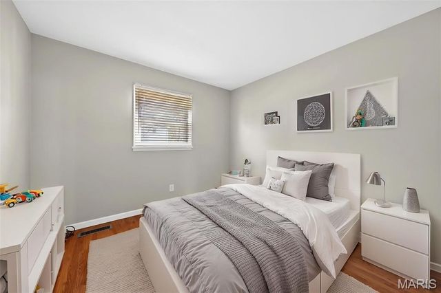 1226 Cottagemill Drive, Manchester, MO 63021