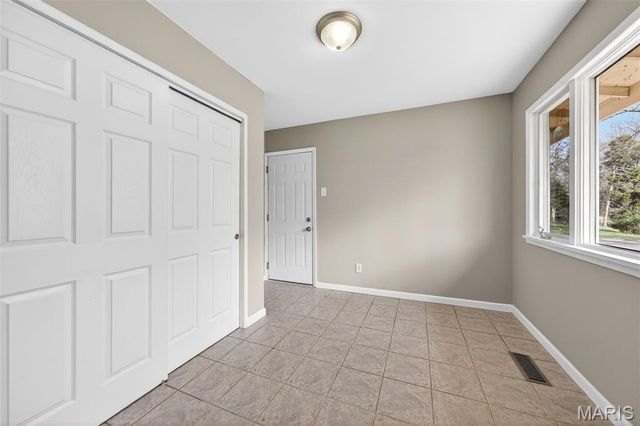 1226 Cottagemill Drive, Manchester, MO 63021