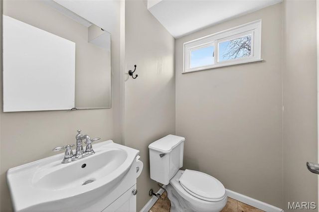 1226 Cottagemill Drive, Manchester, MO 63021