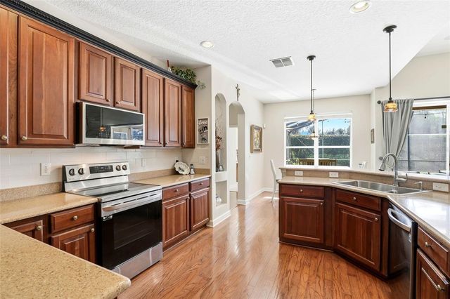 88 WEKIVA POINTE CIRCLE, Apopka, FL 32712