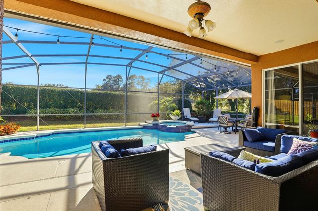 88 WEKIVA POINTE CIRCLE, Apopka, FL 32712