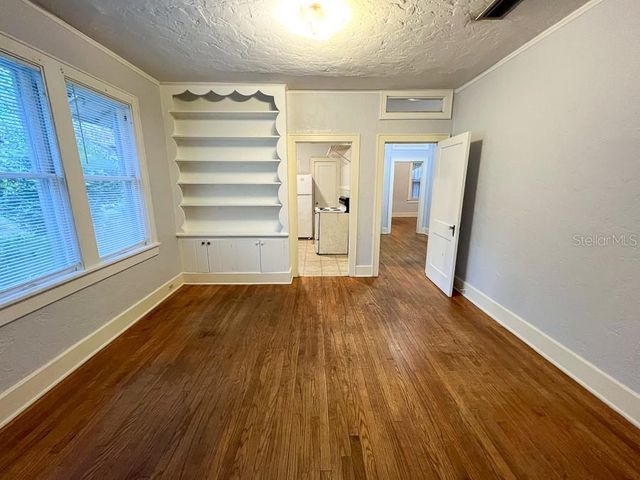 1118 NW 3RD AVENUE, Gainesville, FL 32601