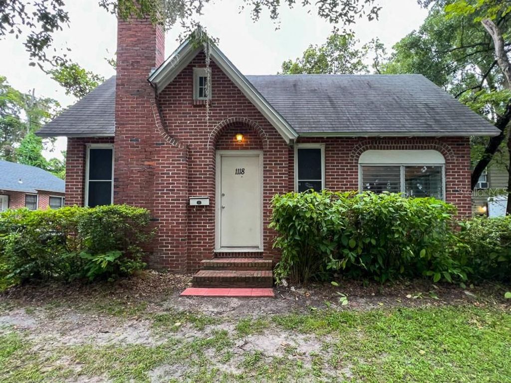 1118 NW 3RD AVENUE, Gainesville, FL 32601