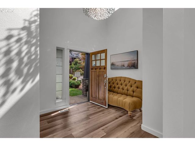 8445 Sw 195TH Pl, Beaverton, OR 97007