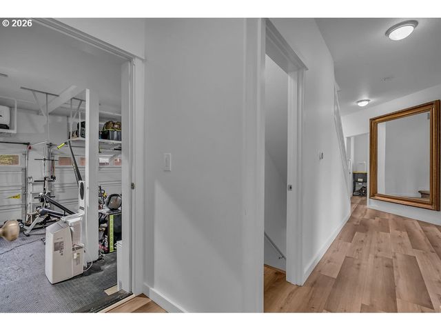 8445 Sw 195TH Pl, Beaverton, OR 97007